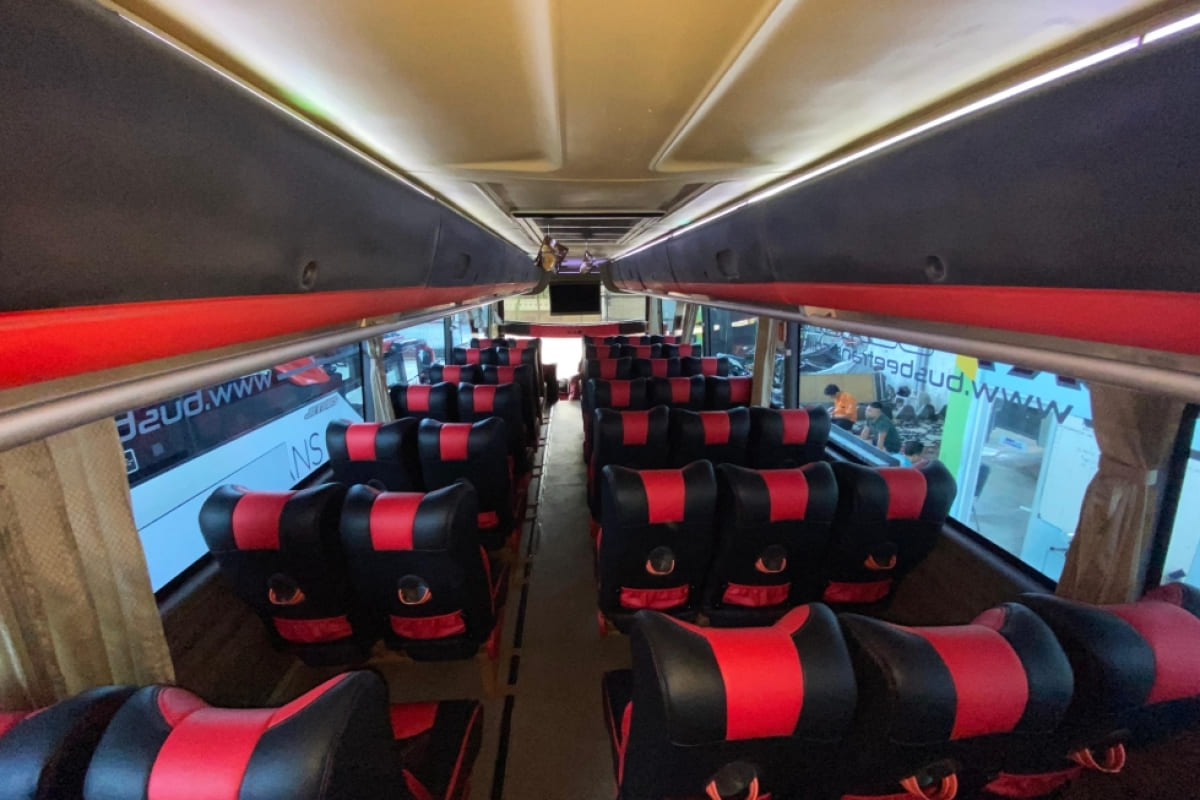 Panduan Lengkap Kapasitas Tempat Duduk Big Bus Pariwisata di Indonesia