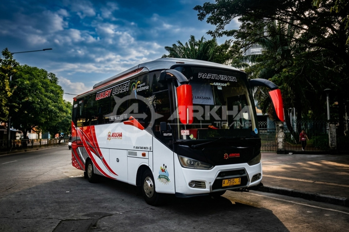 Perjalanan Spiritual Nyaman ke Jakarta Islamic Center bersama Arkha Trans Wisata